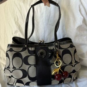 Coach handbag